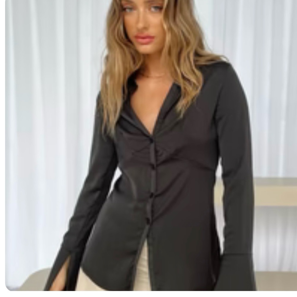 Princess Polly Button Up